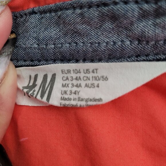 H&M Boys Long Sleeved Button Down Red Shirt Pre-Owned Size 4T - Picture 6 of 9